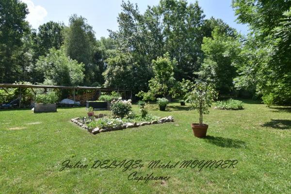 Maison T6 à UBAYE SERRE PONCON (04)
