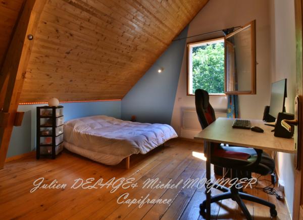 Maison T6 à UBAYE SERRE PONCON (04)