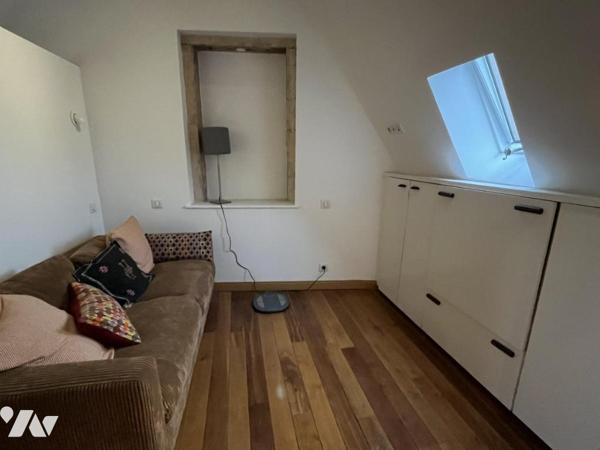 DIJON Centre Historique appartement de type IV en duplex avec place de parking