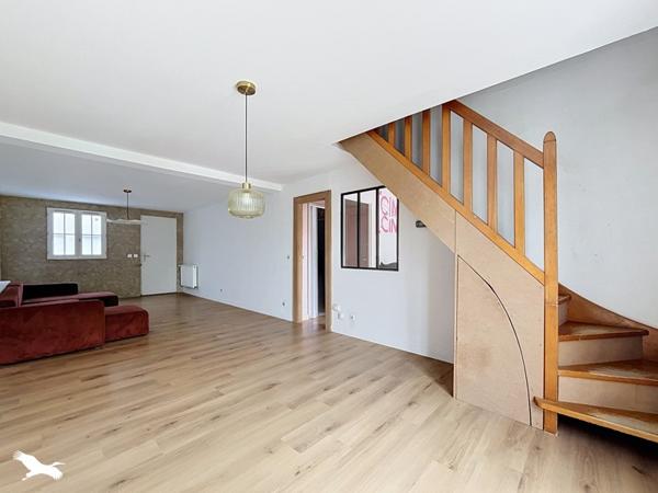Maison 206 700 € Rochefort 4 p 102 m² DPE D