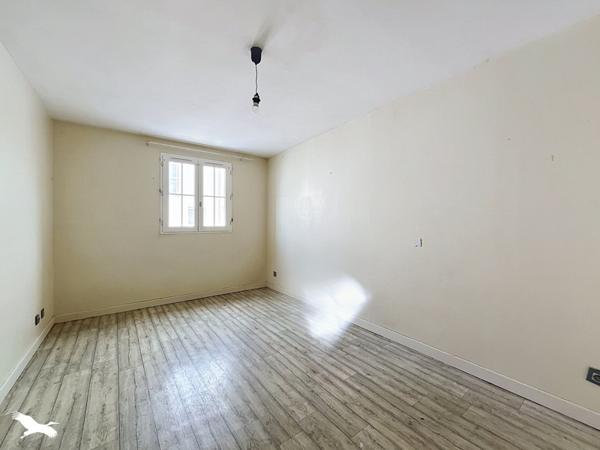 Maison 206 700 € Rochefort 4 p 102 m² DPE D