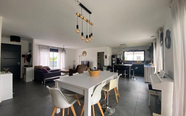 Maison à vendre    5 pièces •  Montauban