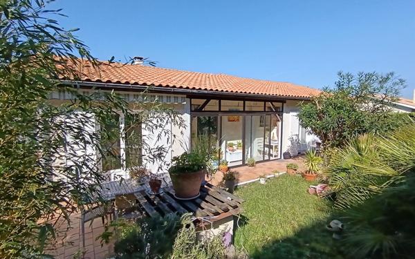 Maison à vendre    5 pièces •  Bassens