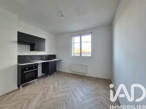 Location appartement 2 pièces 33 m² Charleville-Mézières