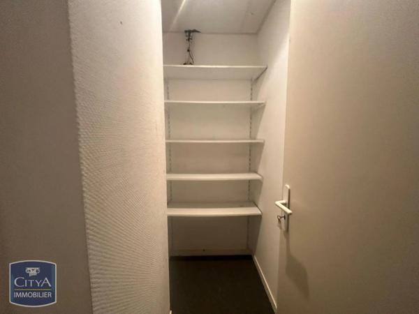 Vente local commercial 156m²