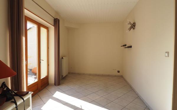 Maison à vendre    6 pièces •  Crécy-sur-Serre