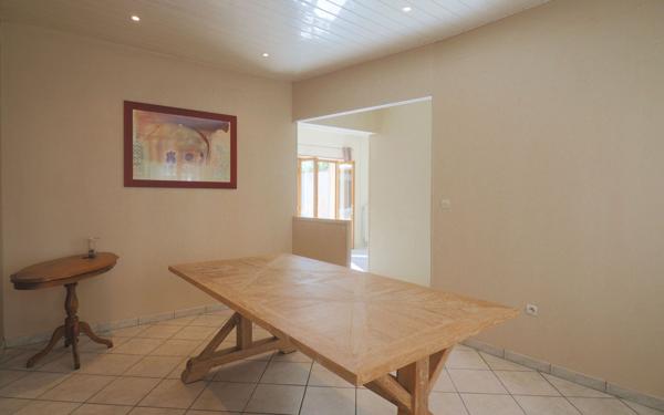 Maison à vendre    6 pièces •  Crécy-sur-Serre