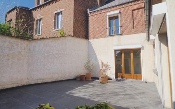 Maison à vendre    6 pièces •  Crécy-sur-Serre