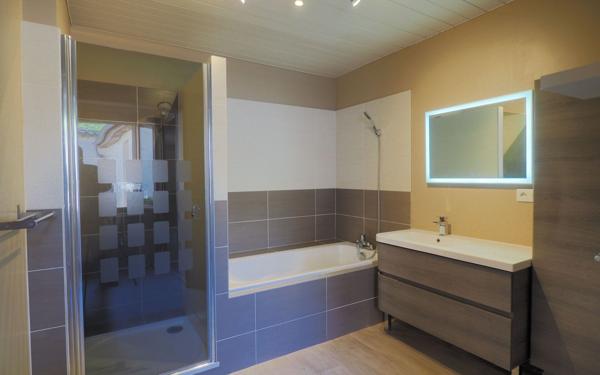 Maison à vendre    6 pièces •  Crécy-sur-Serre