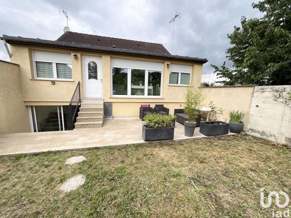 Maison 4 pièces de 90 m² à Saint-Germain-lès-Arpajon (91180)