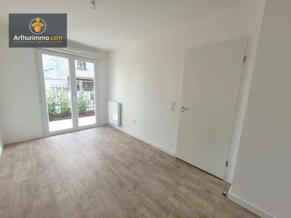 Location                                                      Appartement
                        
                     3 pièces                      57 m2                     à Le Plessis-Bouchard