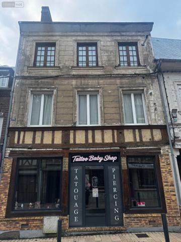 Immeuble de rapport à vendre à Beaumont-le-Roger dans l'Eure (27170), ref : 03762