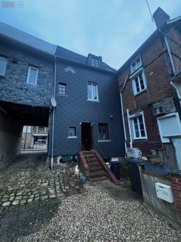 Immeuble de rapport à vendre à Beaumont-le-Roger dans l'Eure (27170), ref : 03762