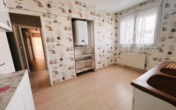 Appartement à vendre    3 pièces • 76,15 m2 Dijon