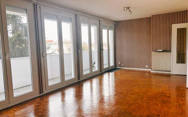 Appartement à vendre    3 pièces • 76,15 m2 Dijon