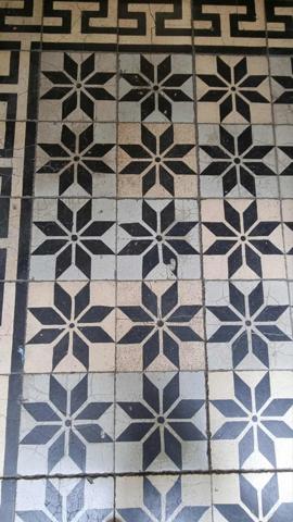 TULLE -Grand Duplex de caractère de 130 m2 à rénover