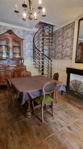 TULLE -Grand Duplex de caractère de 130 m2 à rénover