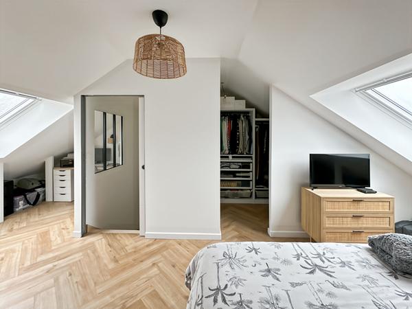Maison Orgeval 5 pièce(s) 93.79 m2