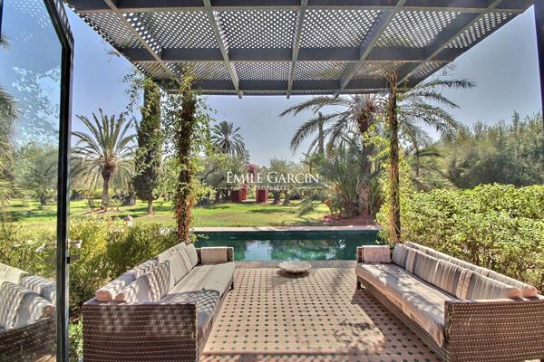 À vendre villa dans le triangle d'or de la palmeraie à Marrakech