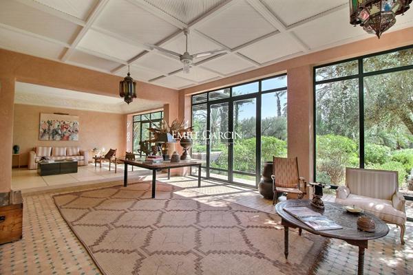 À vendre villa dans le triangle d'or de la palmeraie à Marrakech