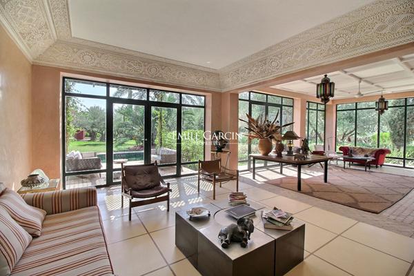 À vendre villa dans le triangle d'or de la palmeraie à Marrakech