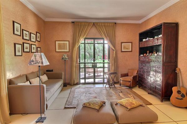 À vendre villa dans le triangle d'or de la palmeraie à Marrakech