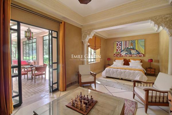 À vendre villa dans le triangle d'or de la palmeraie à Marrakech