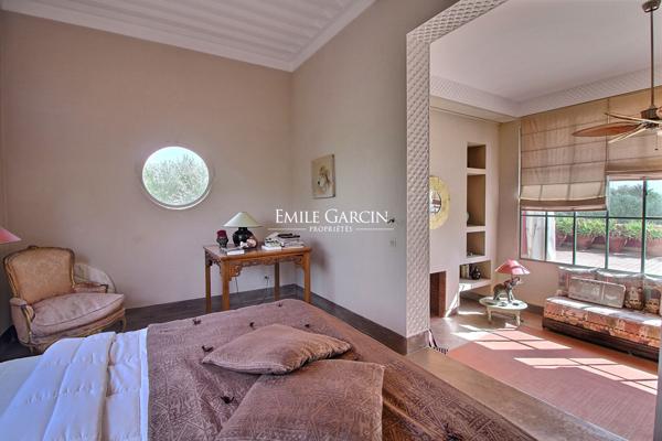 À vendre villa dans le triangle d'or de la palmeraie à Marrakech