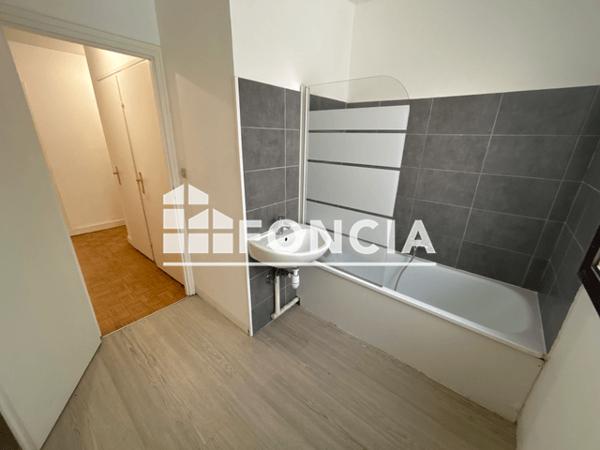 Location Appartement 3 pièces 72.75 m² - BATIMENT B2 Orleans 45100