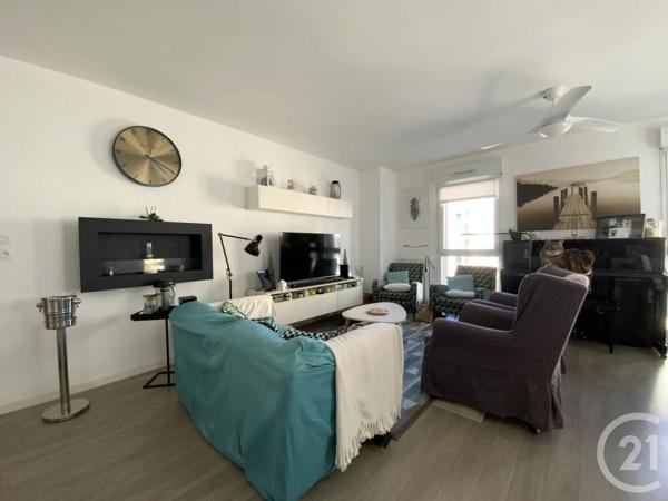Appartement F4 à vendre  4 pièces - 85,28 m 2   DINARD  - 35