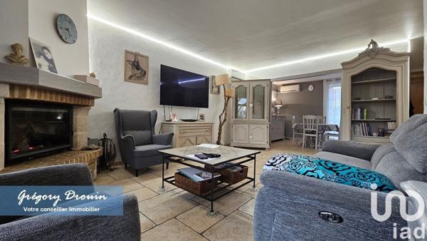 Maison 6 pièces de 134 m² à Combs-la-Ville (77380)