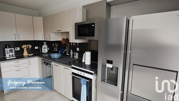 Maison 6 pièces de 134 m² à Combs-la-Ville (77380)