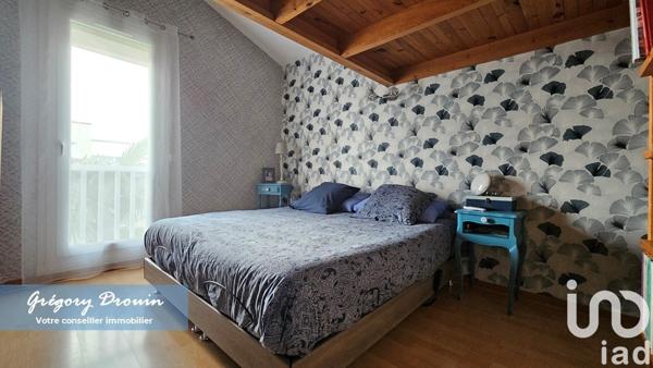 Maison 6 pièces de 134 m² à Combs-la-Ville (77380)