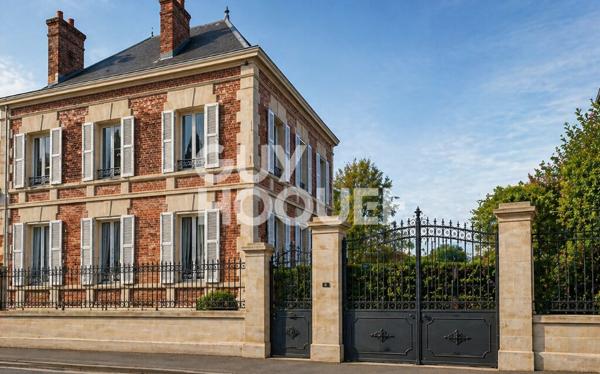 Maison de prestige à vendre à Margny les Compiègne - Référence C2337