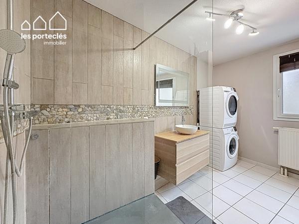 APPARTEMENT A SAISIR SUR OFFRE 3P AVEC GARAGE ET EXTERIEUR