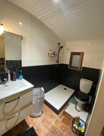 Maison à vendre 5 pièces MALLEMORT (13)