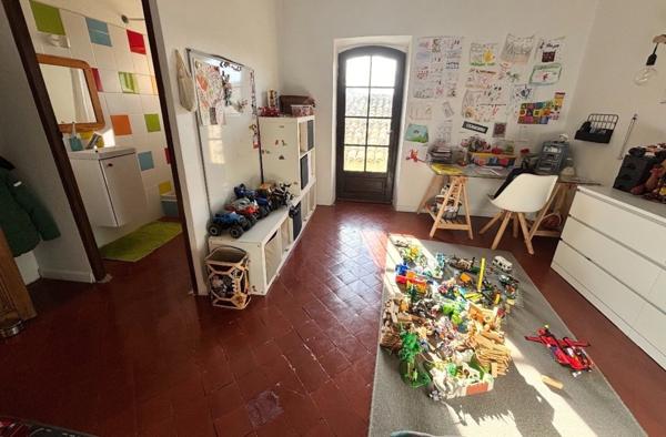 Maison à vendre 5 pièces MALLEMORT (13)