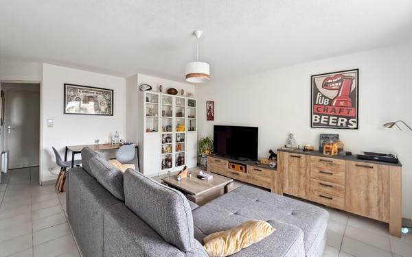 Appartement à vendre    3 pièces • 63,07 m2 Caussade