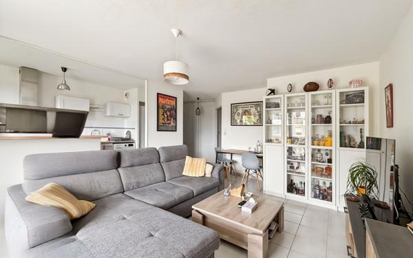 Appartement à vendre    3 pièces • 63,07 m2 Caussade