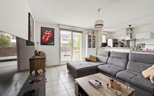 Appartement à vendre    3 pièces • 63,07 m2 Caussade