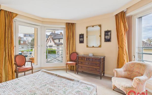 Appartement à vendre    5 pièces • 154 m2 Strasbourg