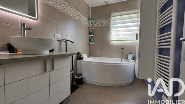Maison à vendre 4 pièces 129,41 m² Meschers-sur-Gironde