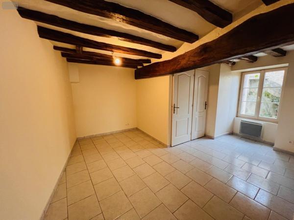 Maison de ville à louer à Gennes dans le Maine-et-Loire (49350), ref : TESSIER   
4 chemin du mardron