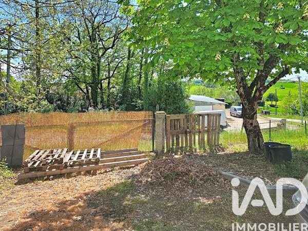 Immeuble à vendre 140 m² Le Grès