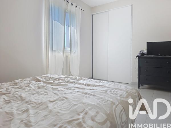 Immeuble à vendre 140 m² Le Grès