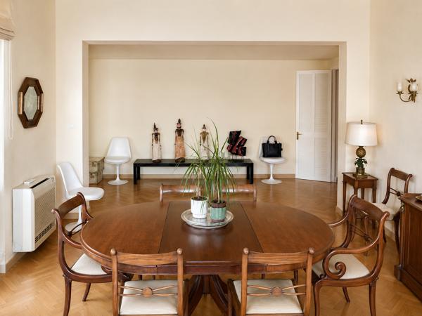 Appartement
         4 pièces
        - 138 m² Bien prestige 570 000 € *