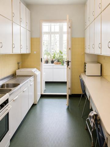 Appartement
         4 pièces
        - 138 m² Bien prestige 570 000 € *