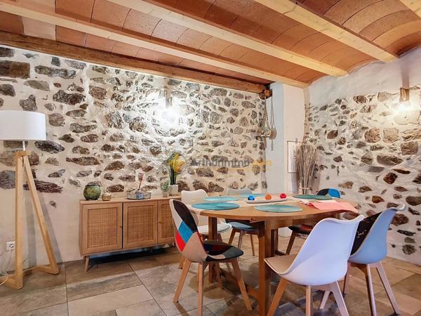 Vente                                                      Maison
                        
                     4 pièces                      84 m2                     à Mosset