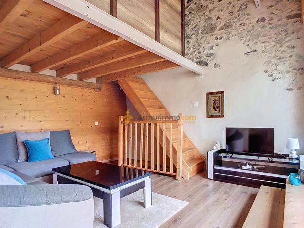 Vente                                                      Maison
                        
                     4 pièces                      84 m2                     à Mosset
