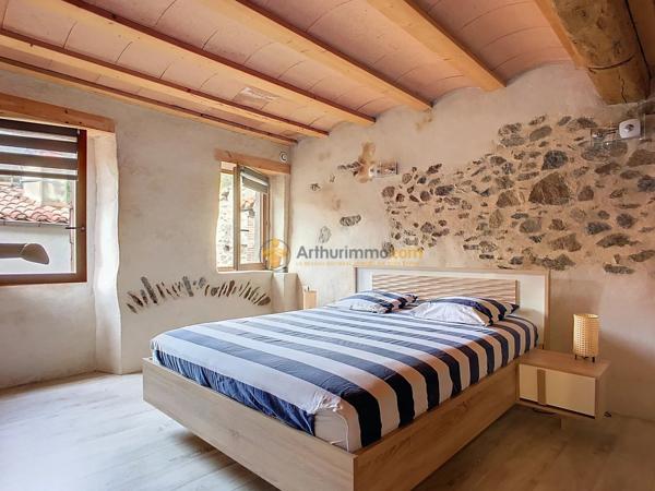 Vente                                                      Maison
                        
                     4 pièces                      84 m2                     à Mosset